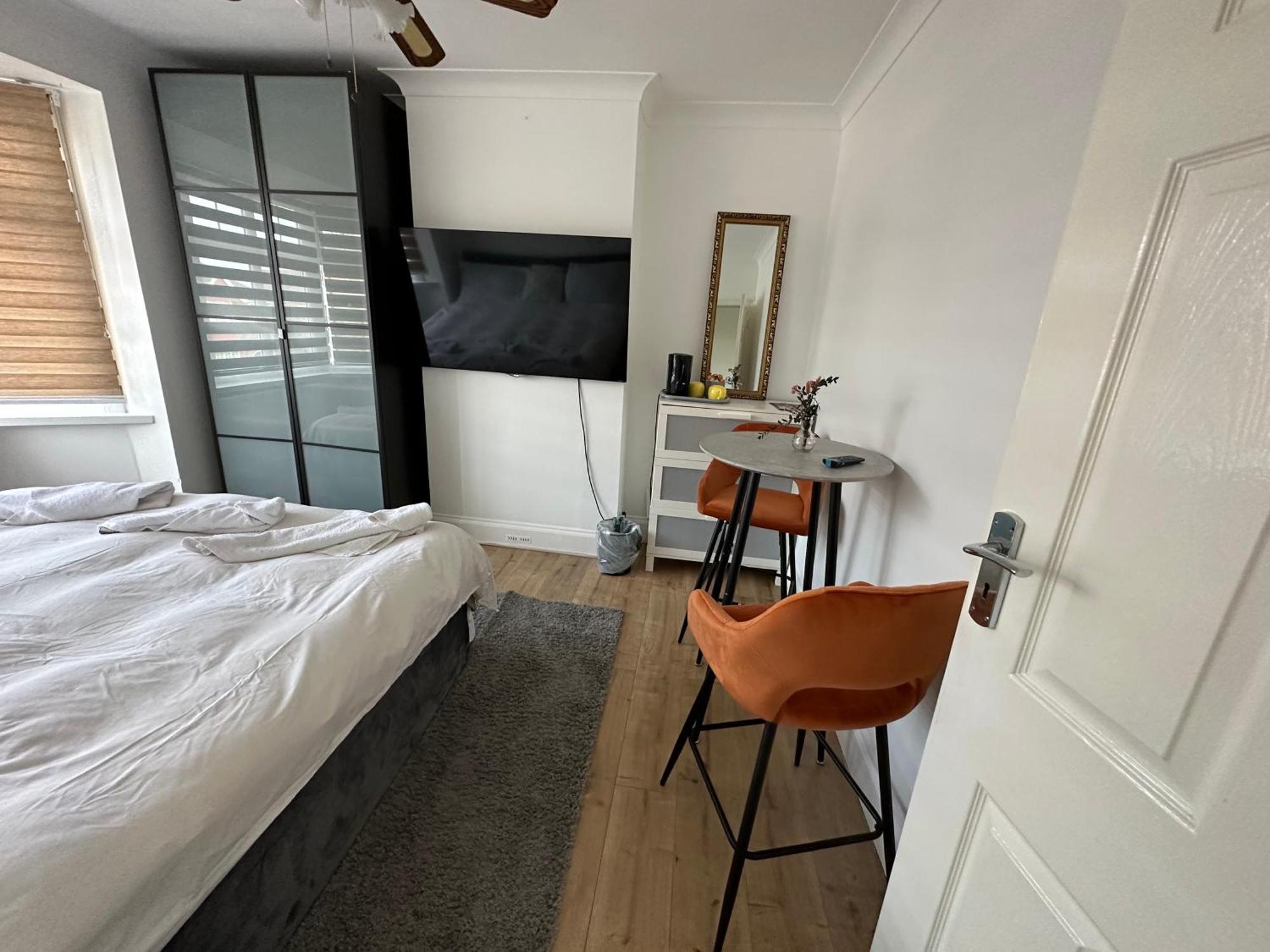 Sheri'S Home Away London Luaran gambar